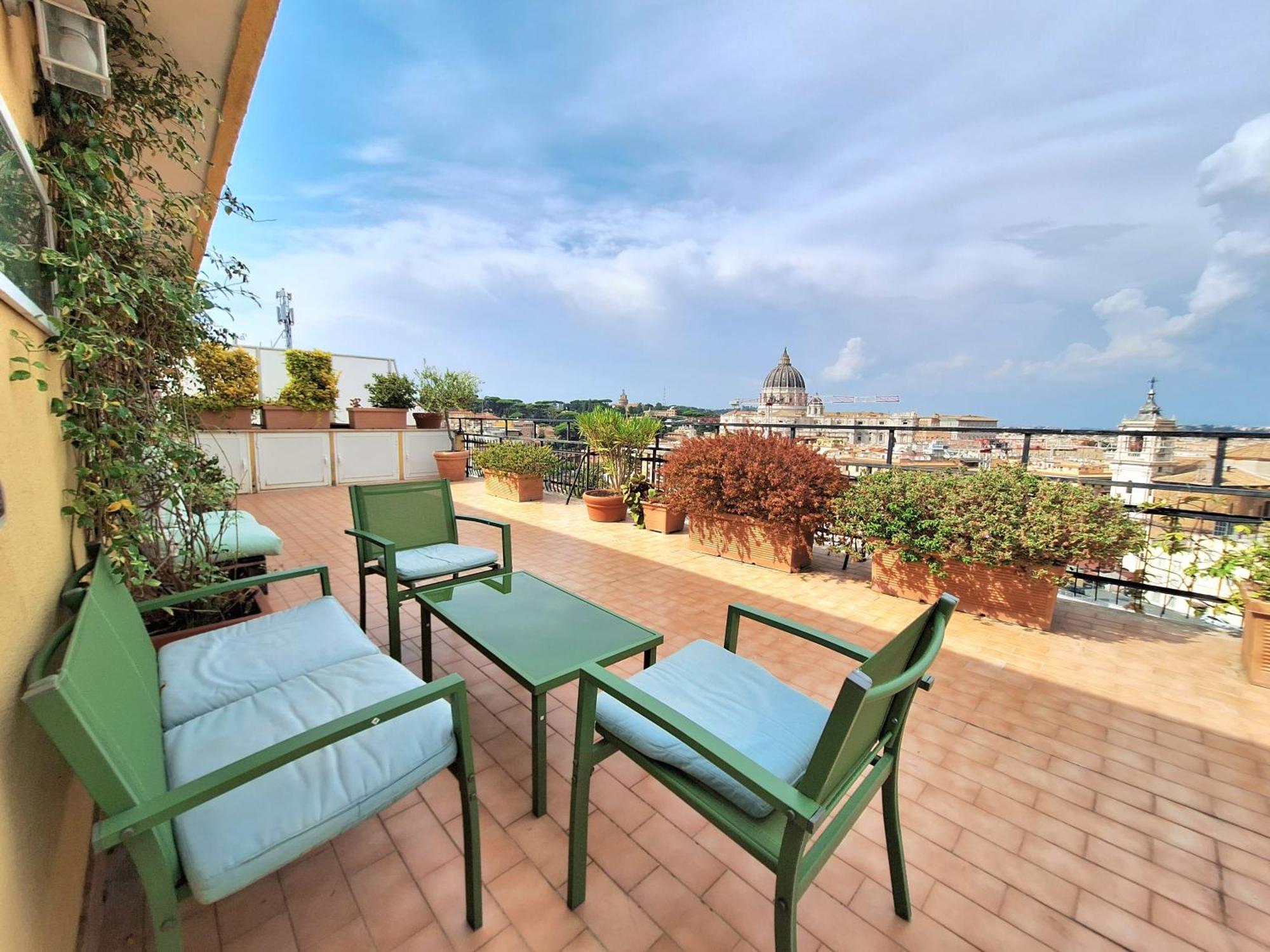 Delmirani'S Book Apartments - Vatican View Roma Dış mekan fotoğraf