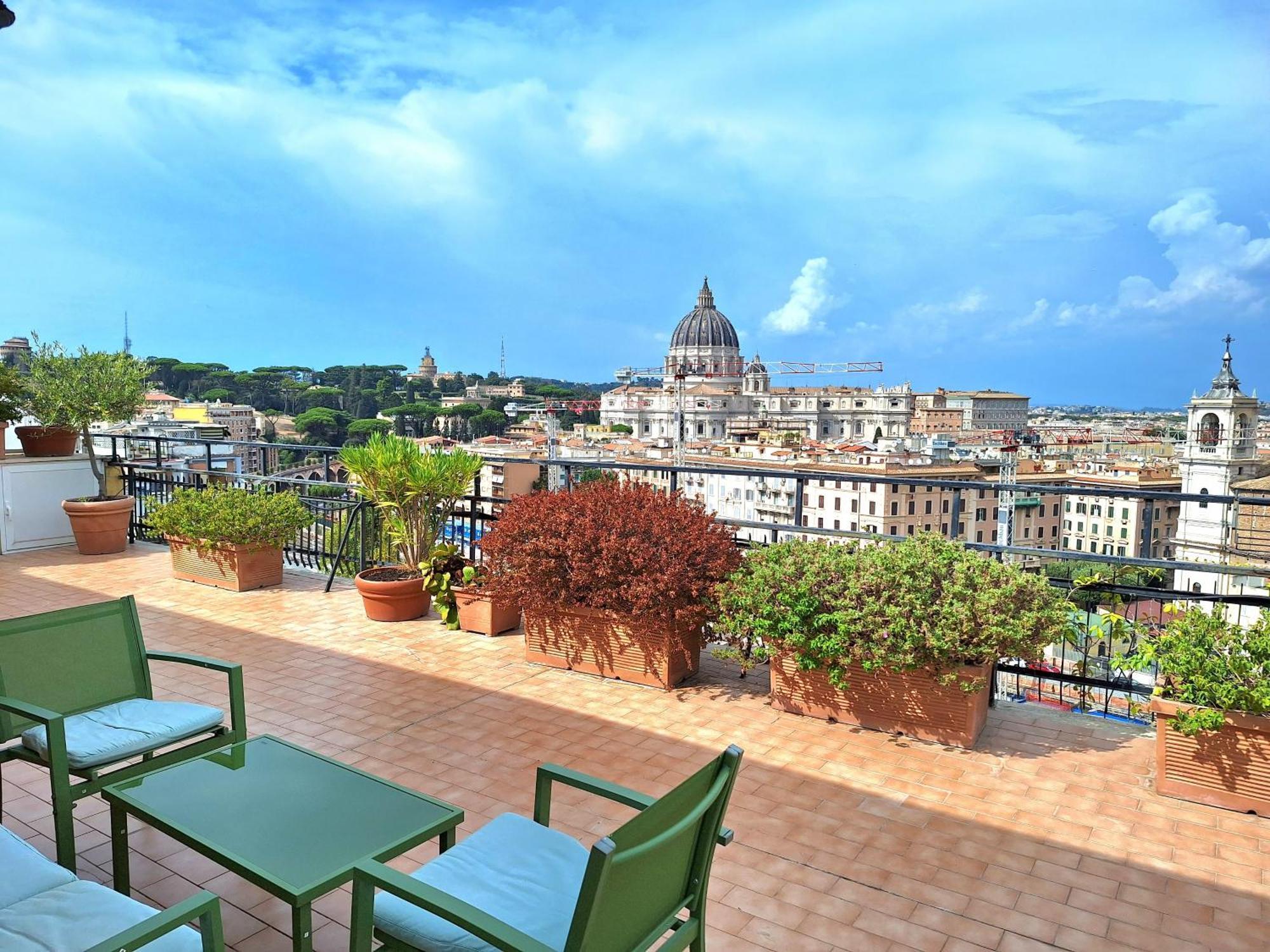 Delmirani'S Book Apartments - Vatican View Roma Dış mekan fotoğraf